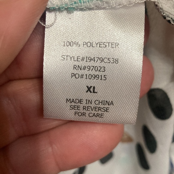 Tropical Print V-Neck cover up - Picture 10 of 10